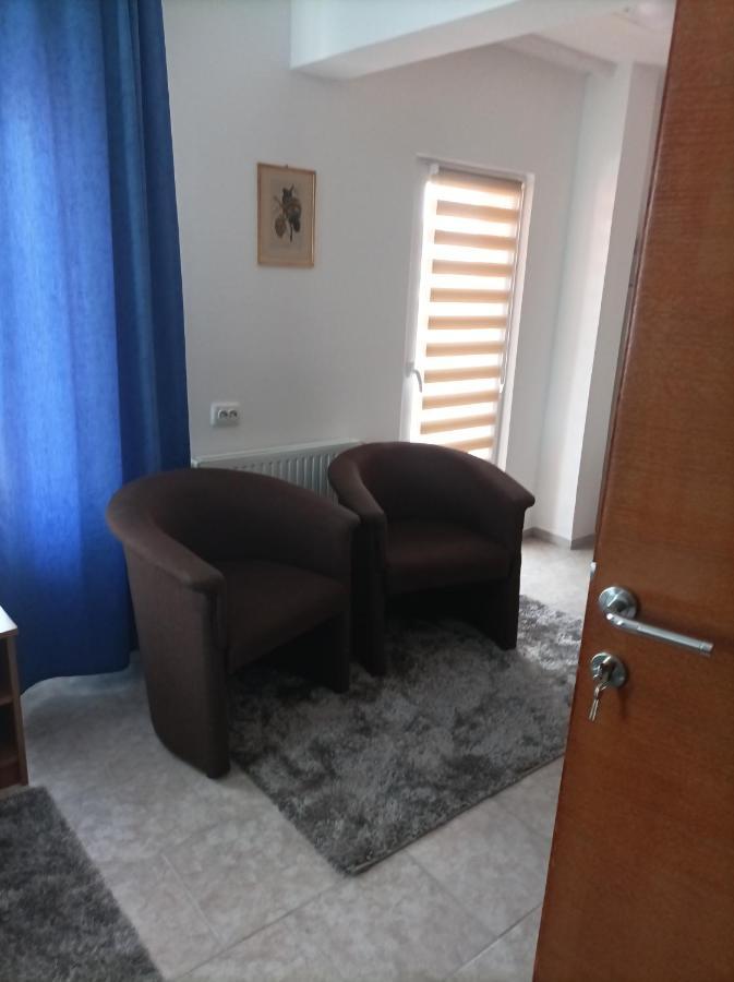 Arena Nikic Otel Ösek Dış mekan fotoğraf